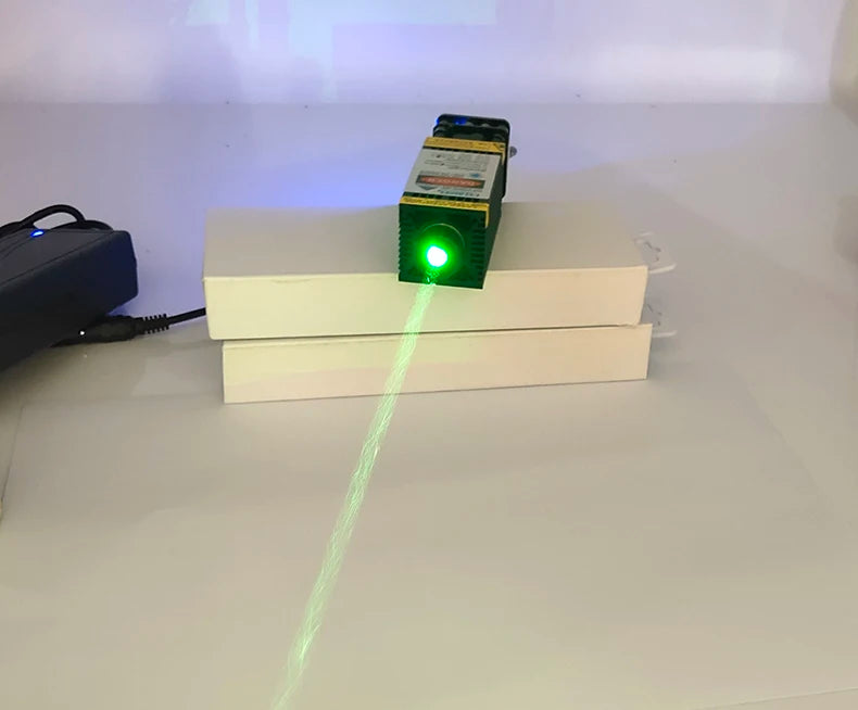 OXLasers 520nm 1W Green Laser Module 12V Focusable DIY Laser Head 1000mW Diode Laser for Stage Laser Bird Repellent