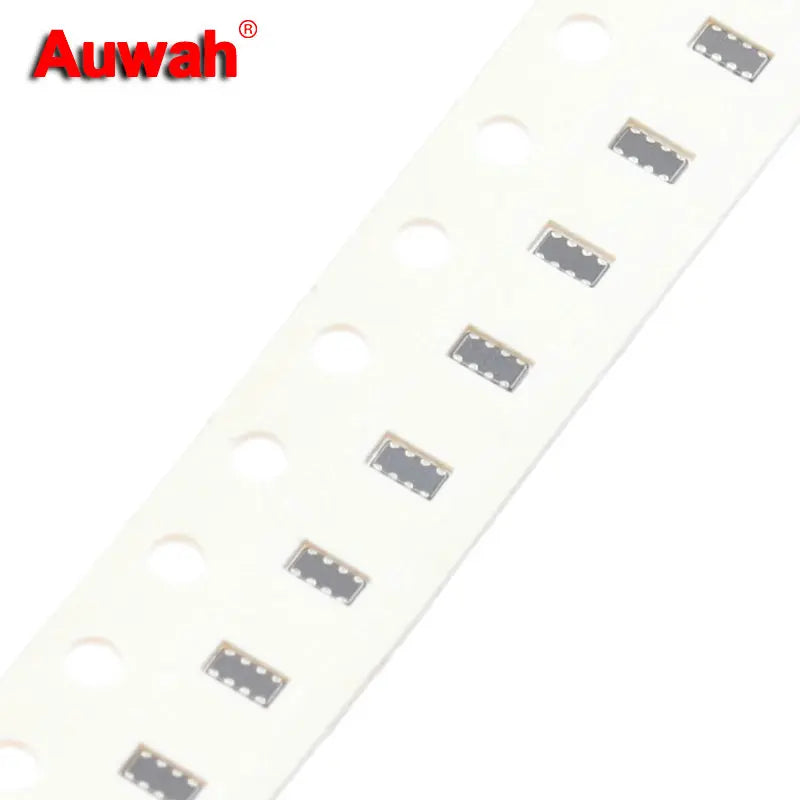 50pcs 0804 SMD Ferrite Bead Arrays 0402*4 47 68 100 120 220 430 600 1K Ohm R 100MHz EMI Suppression Filters
