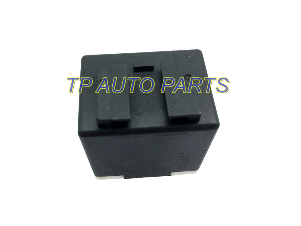 Fuel Pump Relay For Maz-da 323 OEM B5B4-18-821L1 B5B4-18-821 B5B418821L1 B5B418821