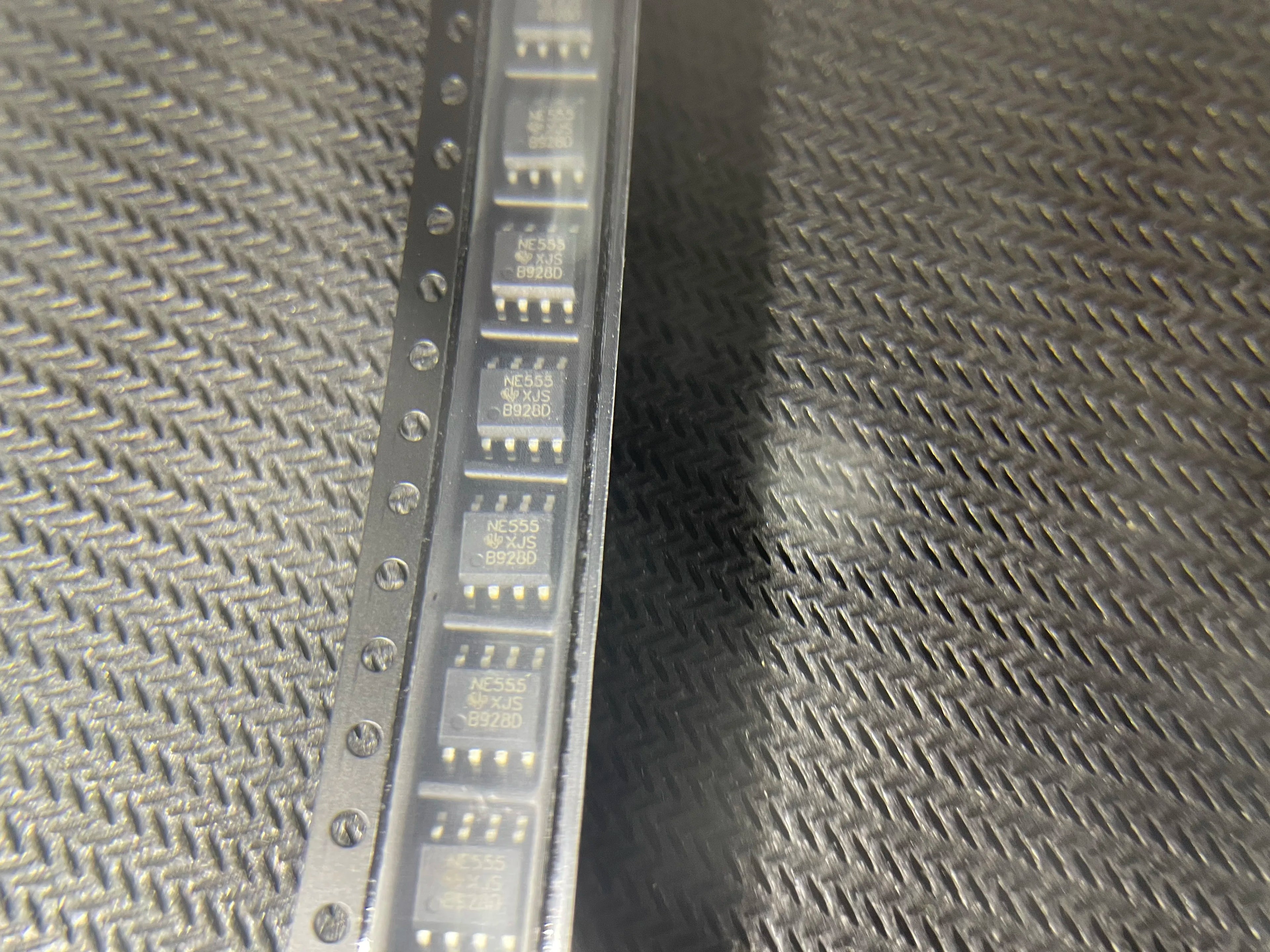 10-20 Piezas NE555 555 SOP8 NE555 Temporizadores SMD SOP-8 SOP Nuevo Y Original IC Chipset