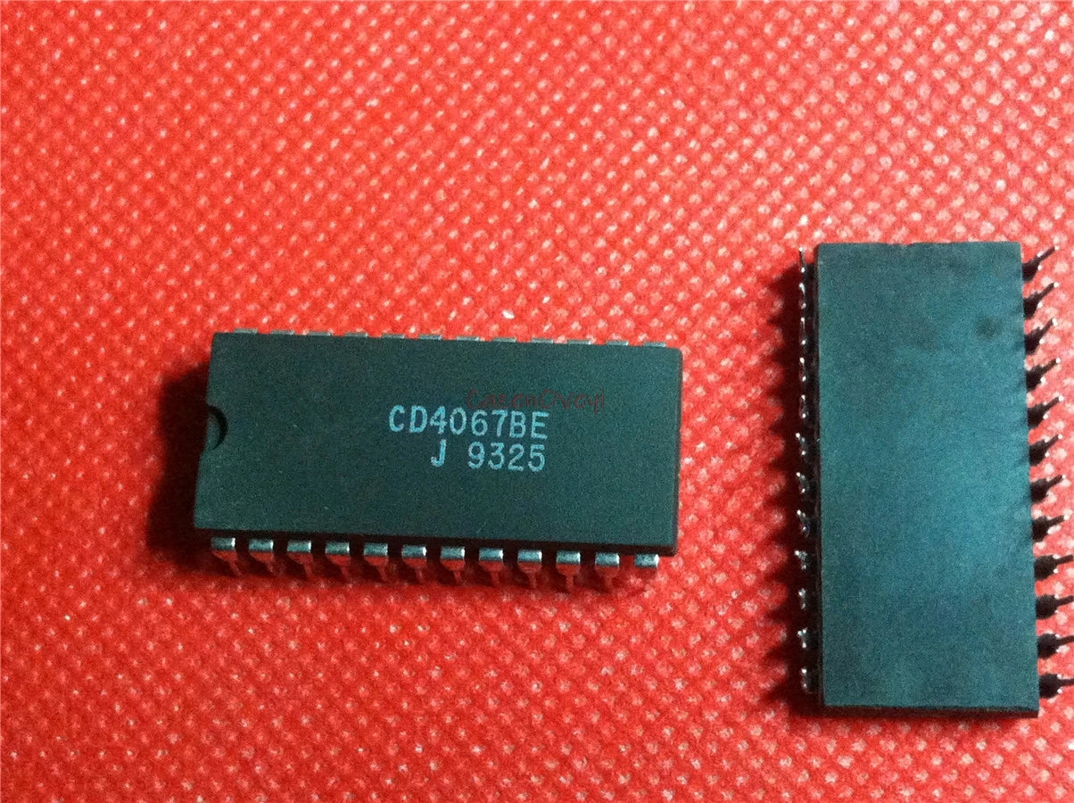 2pcs/lot CD4067BE CD4067 DIP-24 In Stock