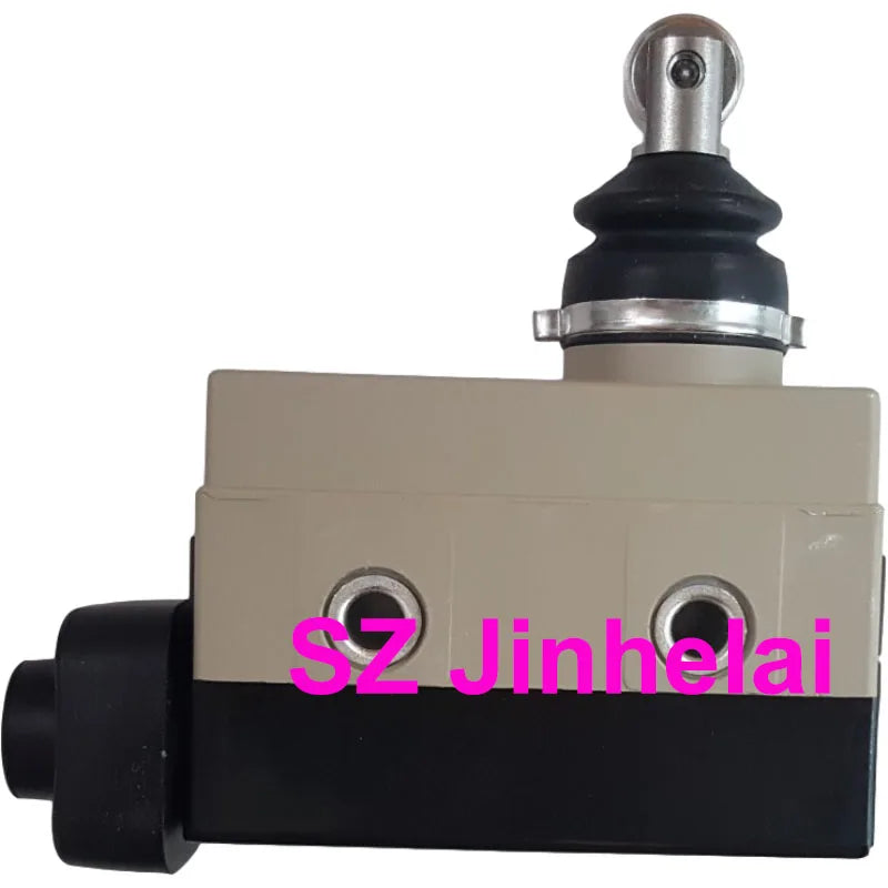 Authentic Original OMRON ZC-N2255 Q2155 Q2255 Q55 D55 W155 W255 W2155 W355 Small High-precision Enclosed Limit Switch