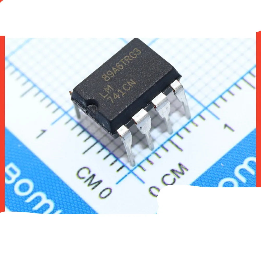 10PCS LM741 LM741CN DIP8 LM741CM SOP8 Single Operational Amplifier Chip
