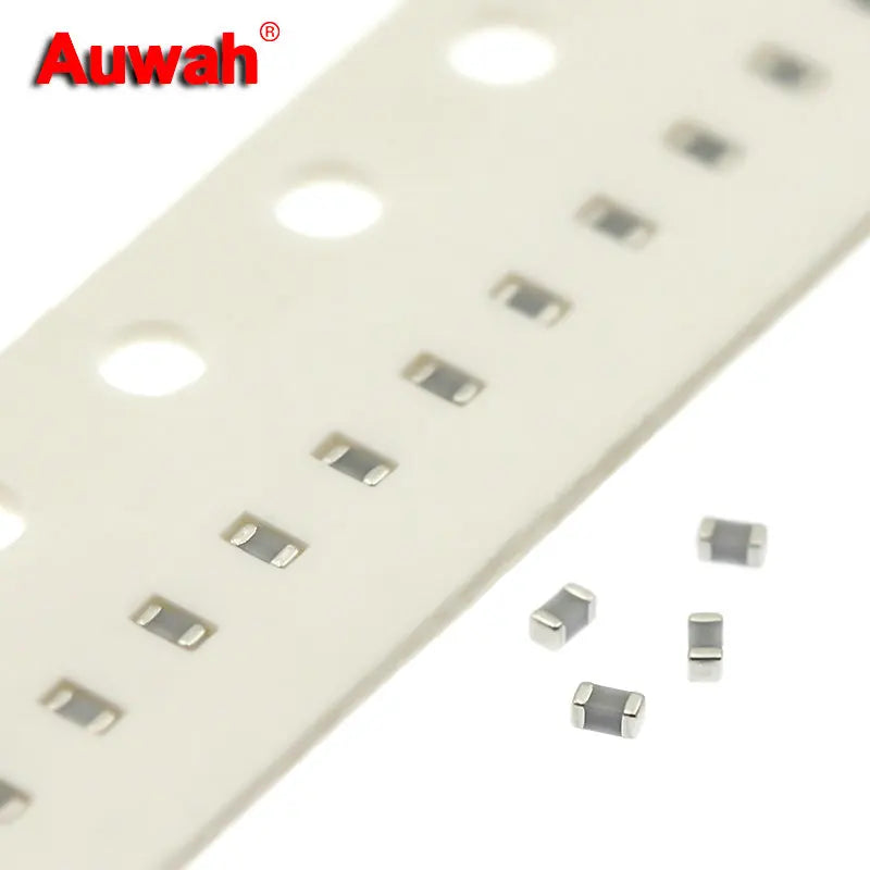 100pcs Chip Ceramic High Frequency Capacitor COG 0201 0402 0603 0805 27pF 30pF 33pF 36pF 39pF 43pF 47pF 51pF 56pF 62pF 68pF 50V