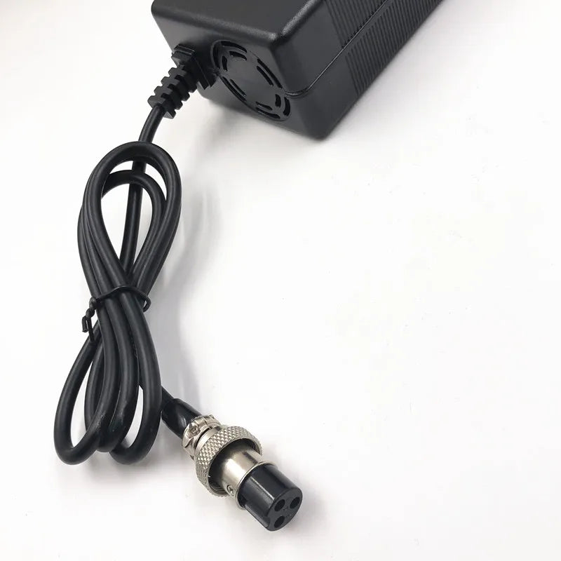 67.2V2.5A Fast Charger For 60V Wheelbarrow Harley Citycoco 16S 60V Lithium Battery GX16 Connector with Cooling Fan 100-240V