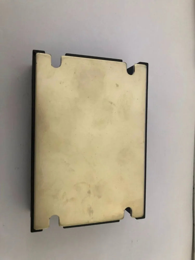 25A 40A 60A 100A SSR 3 Phase Solid State Relay SSR-100 DC to AC Solid State Relay 100A SSR Relay Three Phase SSR 100A Rele