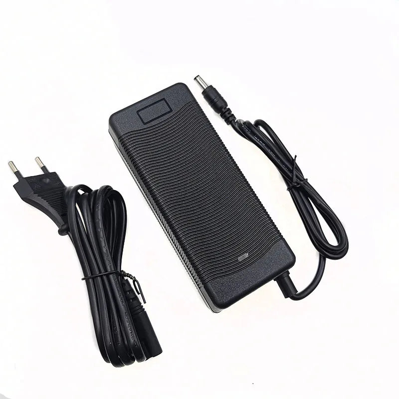 12.6V 5A Battery Charger for 18650 Li-ion 3Series 12V Lithium Battery Pack Charger EU/US/UK/AU Plug High Quality Free Shipping