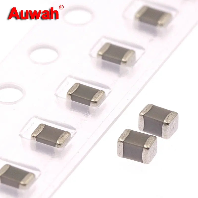 100pcs Chip Ceramic High Frequency Capacitor COG 0201 0402 0603 0805 27pF 30pF 33pF 36pF 39pF 43pF 47pF 51pF 56pF 62pF 68pF 50V