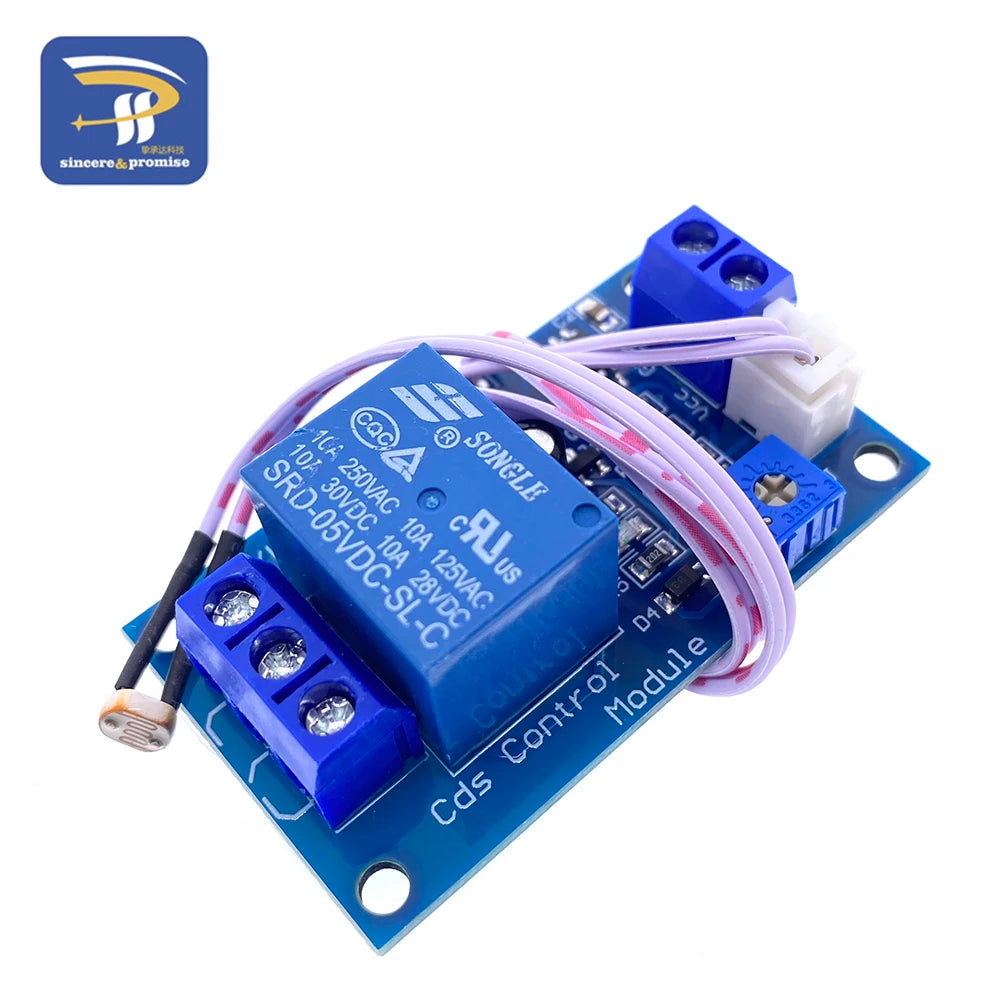 XH-M131 DC 5V / 12V Light Control Switch Photoresistor Relay Module Detection Sensor 10A Brightness Automatic Control Module