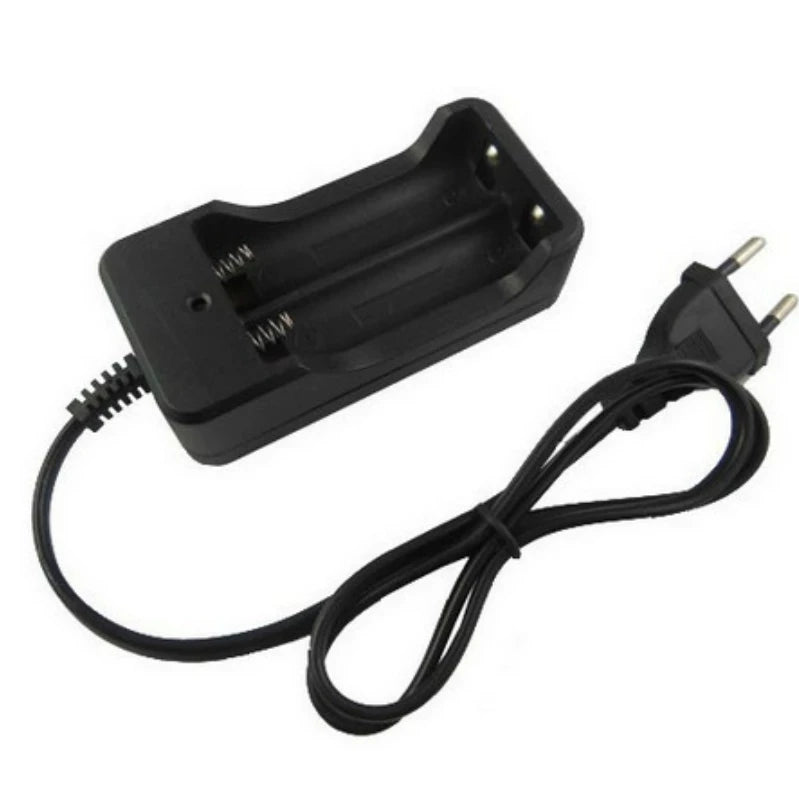 18650 Battery Charger EU Plug 2 Slots Smart Fast Charger 18650 Lithium Rechargeable Battery Charging Device DC4.2V 1A
