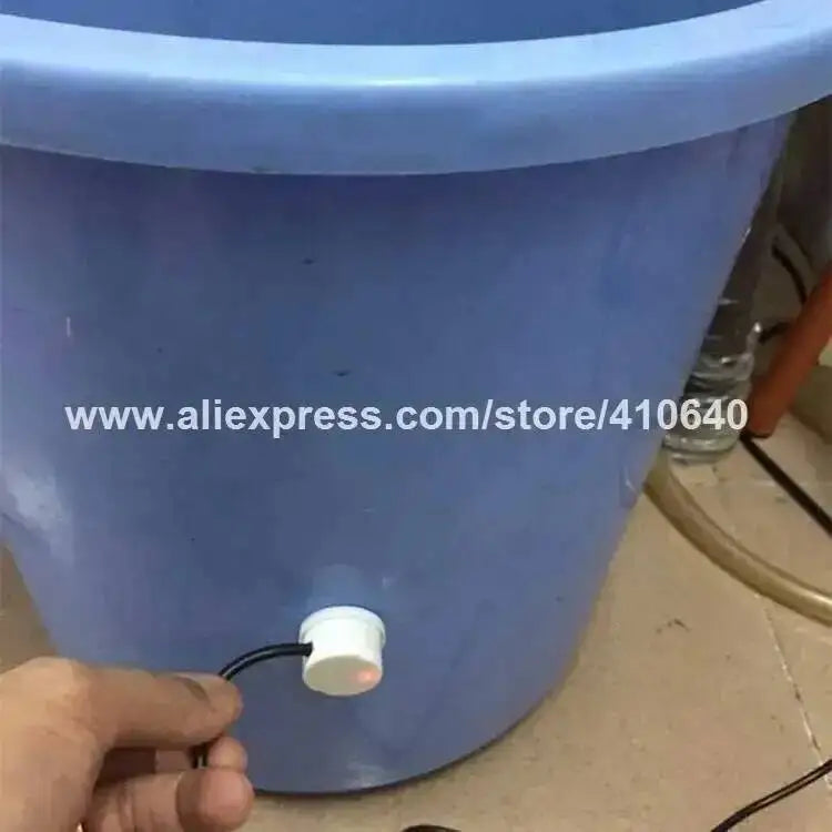 DC 5 to 24V XKC-Y25-NPN Touchless Liquid Level Sensor Alarm with Buzzer Capacitive Type Contactless Water Level Monitor System