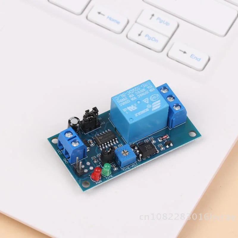 5V/12V Delay Timer Relay Module - Normally Open Trigger with Vibration Sensor for Alarm & Automation〔YY26〕