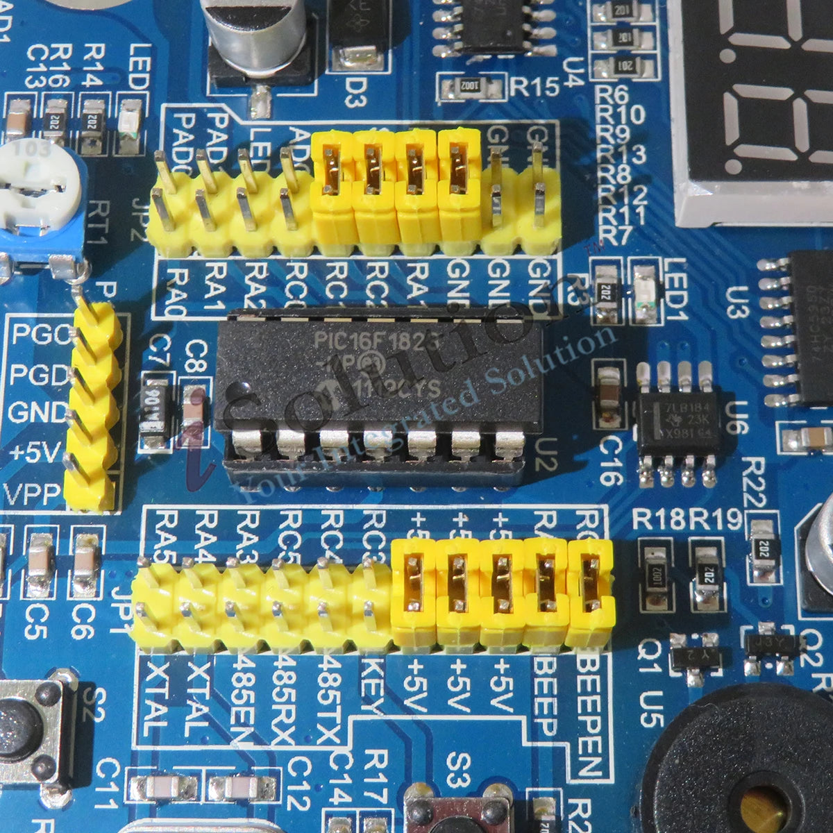 PIC16F1823-I/P PIC microcontroller development board PIC16F1823 development board passive buzzer modbus 485 communication