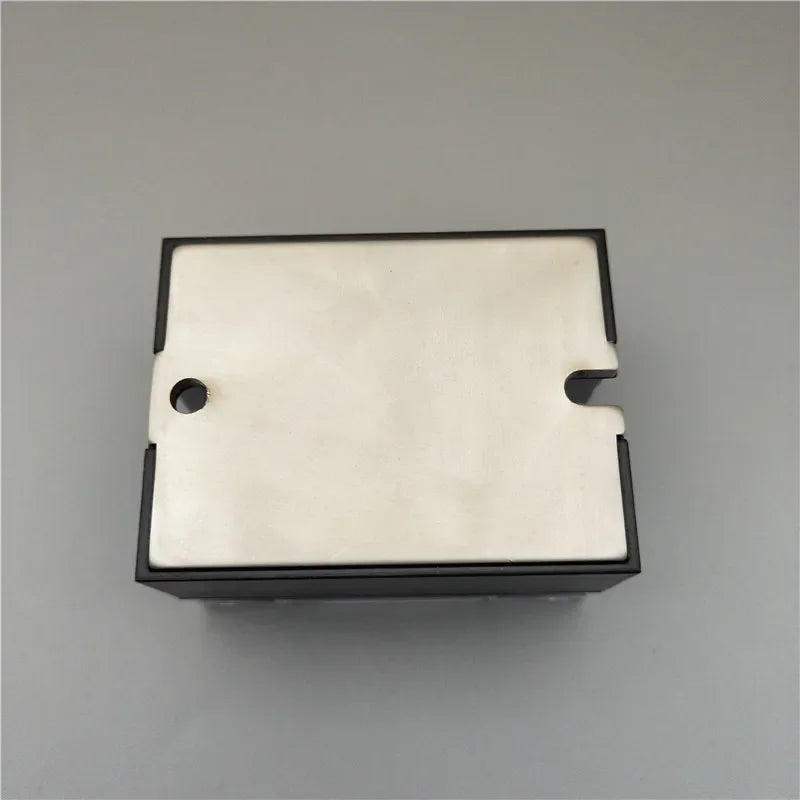 SSR MGR-1 D4810 D4825 D4840 Single Phase DC Control DC Heat Sink 3-32VDC To 220VDC 600V 10A 25A 40A DD Solid State Relay