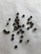 100Pcs/RH3.5 × 1.5 × 1.3 piercing ferrite core, nickel-zinc ferrite hollow magnetic beads anti-interference magnetic new