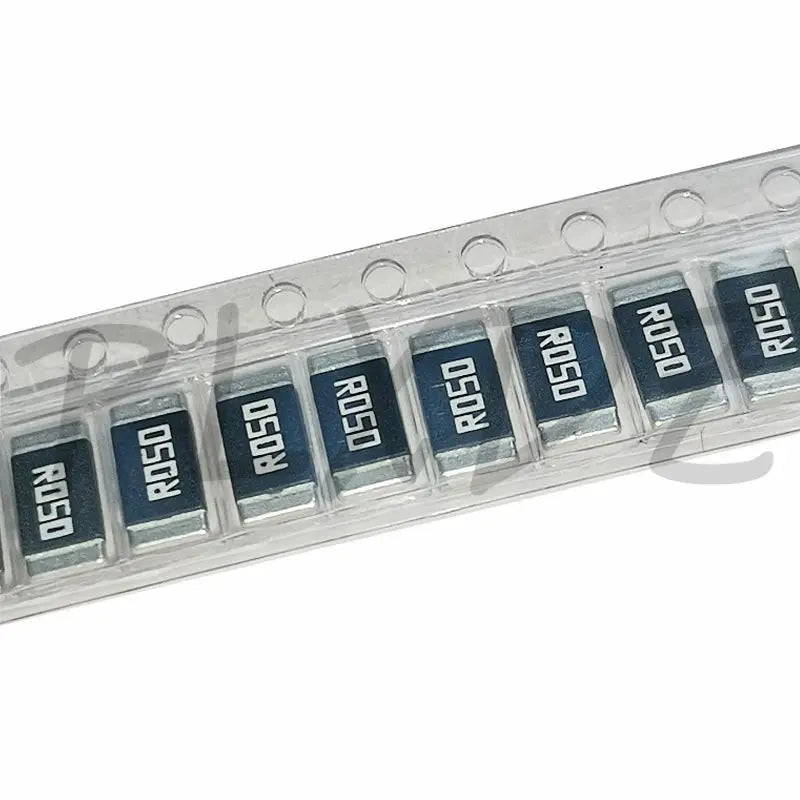 10-100pcs 2512 2W 1% R050 alloy resistance 0.05R 0.05ohm R050 50mR High power 2W chip alloy sampling resistor