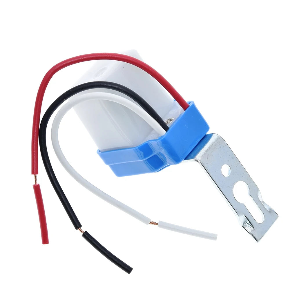 TZT 1PCS  Automatic Auto On Off Photocell Street Light Switch DC AC 220V 50-60Hz 10A Photo Control Photoswitch Sensor Switch