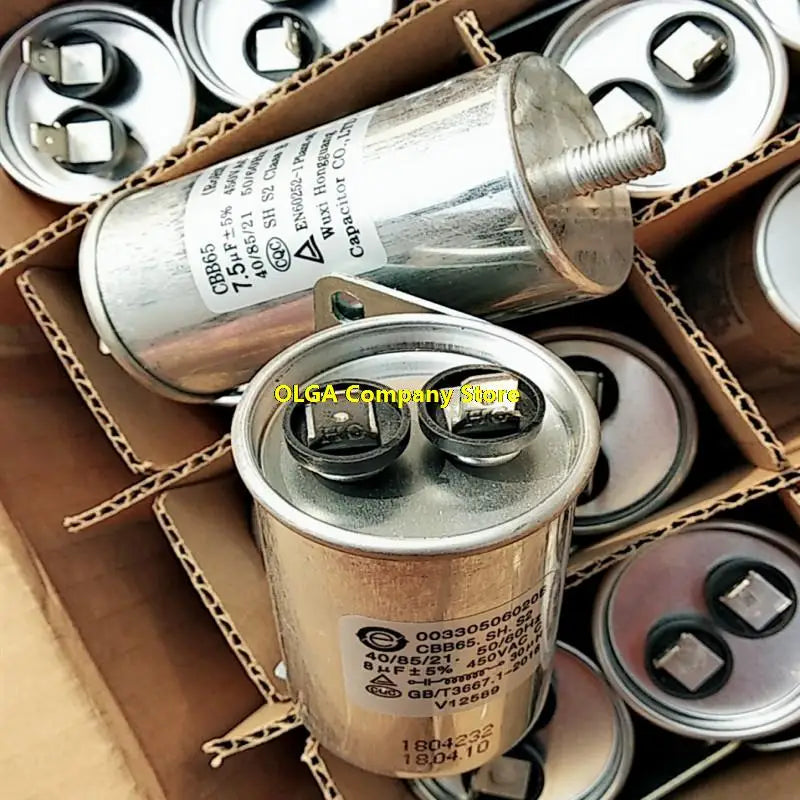 CBB65 7.5UF 8UF 450V automatic washing machine capacitor with screw fixing bracket at the bottom