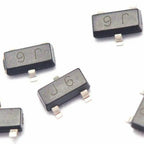 100PCS S9014 J6 0.1A 45V NPN SOT-23 SMD Chip Transistor