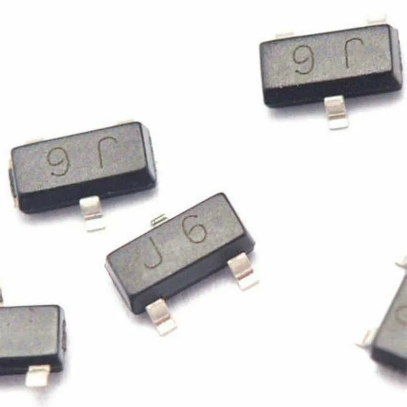 100PCS S9014 J6 0.1A 45V NPN SOT-23 SMD Chip Transistor