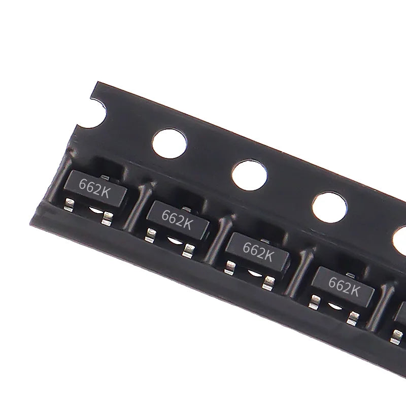 20pcs XC6206P282MR XC6206P302MR XC6206P332MR SOT-23 Low Dropout Linear Regulator LDO Chip