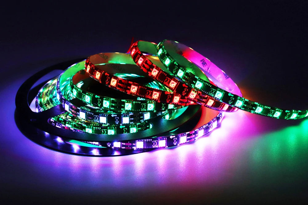 WS2811 WS2812B WS2813 WS2815 5050RGB LED Strip Lights Individually Addressable 30/60/144Pixels/Leds/m Black /White PCB DC5V/12V
