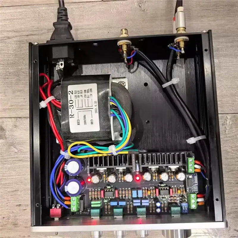 CJSD-Bluetooth Hi-Fi Preamp Board M5 Class A Parallel Design, Tube Sound Tone Preamplifier High-Fidelity Tube-Sounding Board