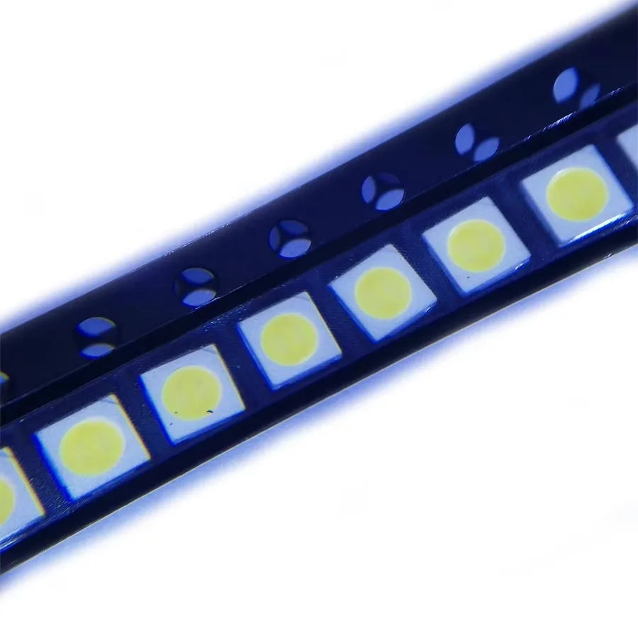500PCS/Lot 3030 SMD LED Beads 3V Cold White 1.5W  For Everlight TV Backlight Application