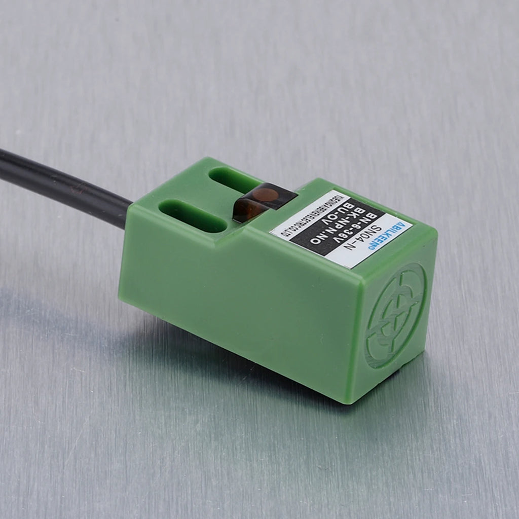 SN04-N Famous SN04N 4mm Approach Sensor NPN 3 wire NO 6-30V DC Inductive Proximity Switch Box