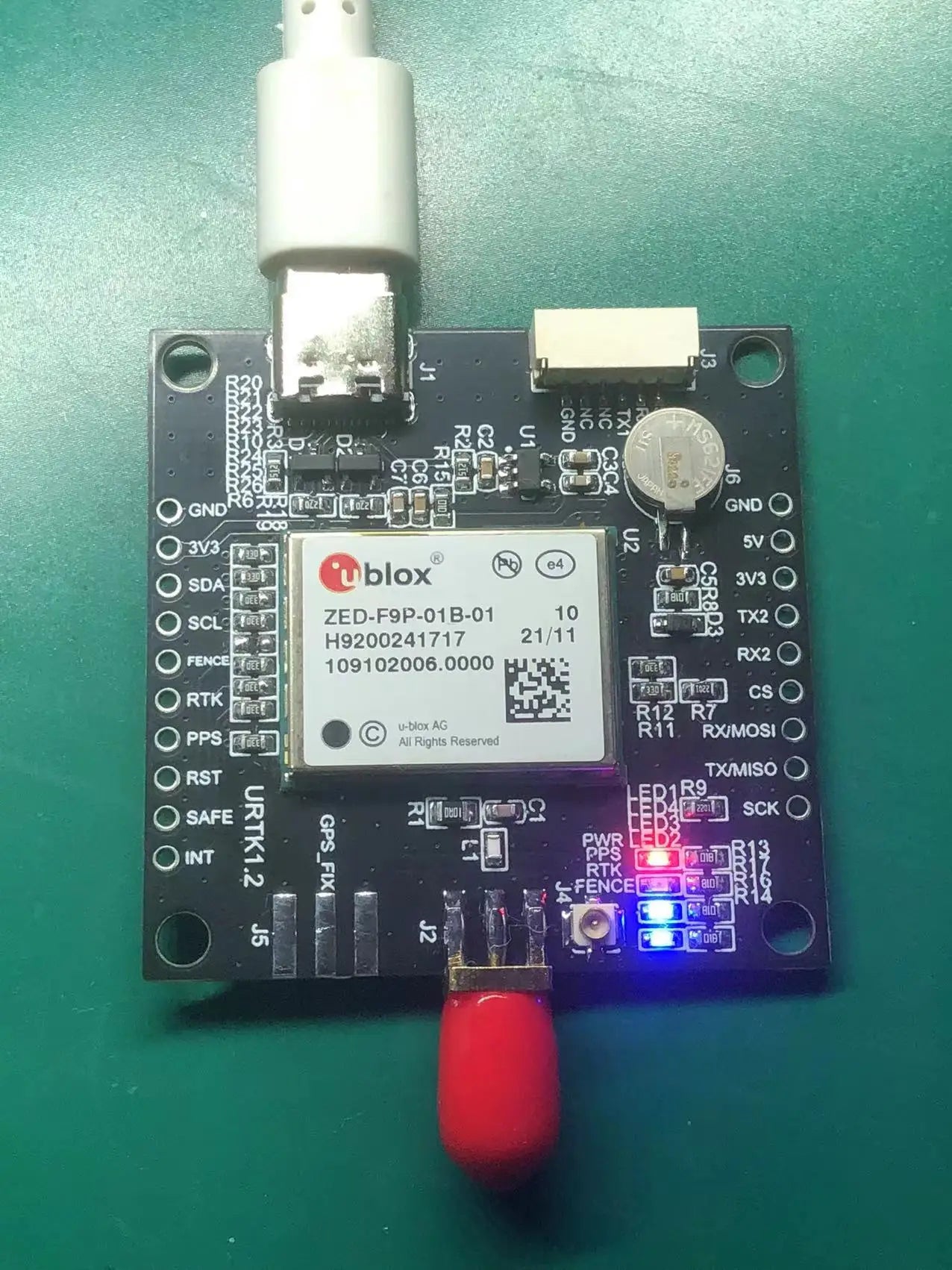 1PCS ZED-F9P-01B-01 RTK Differential Centimeter-Level Positioning Module GPS Navigation Module New Supply Receiver GNSS Board
