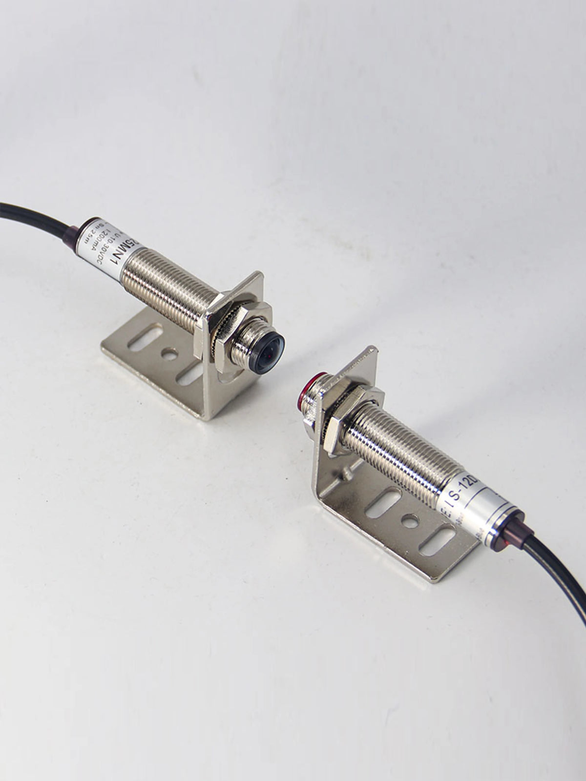 IP65 Waterproof Laser Photoelectric Switch M18 Laser Beam Sensor Detector 30m Distance NPN PNP Photoelectric Proximity Switch
