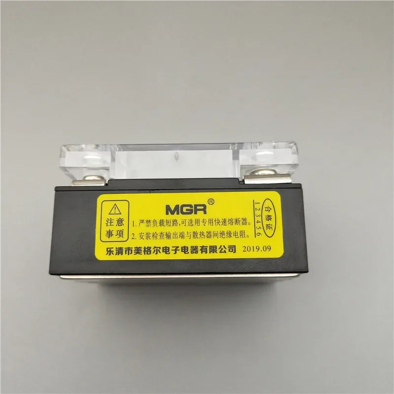 SSR MGR-1 D4810 D4825 D4840 Single Phase DC Control DC Heat Sink 3-32VDC To 220VDC 600V 10A 25A 40A DD Solid State Relay
