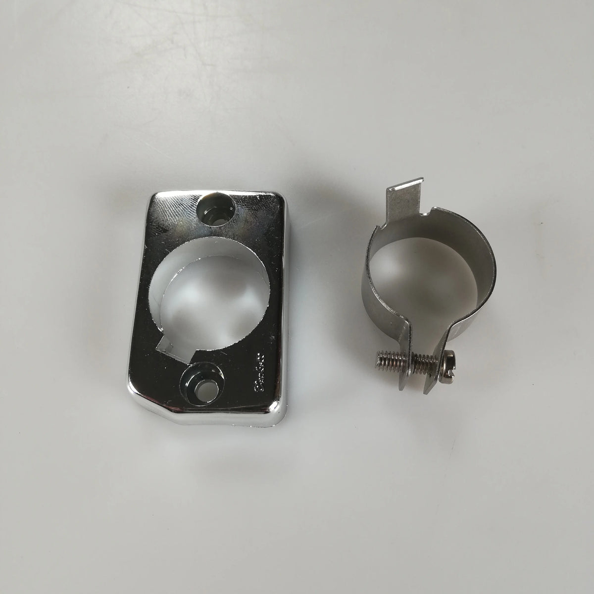 Send Flange Clip QRA2 Ultraviolet Flame Detector Eye UV Photocell Sensor for Gas Oil Burner