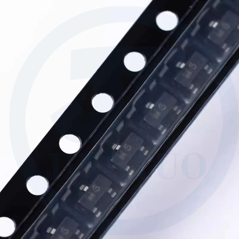 100pcs S9015 M6 0.1A 45V SOT-23 PNP SMD Chip Transistor