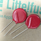 1/10PCS Original P320L40 P320L40C Litteifuse For V320LA40BP Red Varistor 320V 6500A 6KA DISC 20MM Rheostat 750pF MOV V320LA40CP