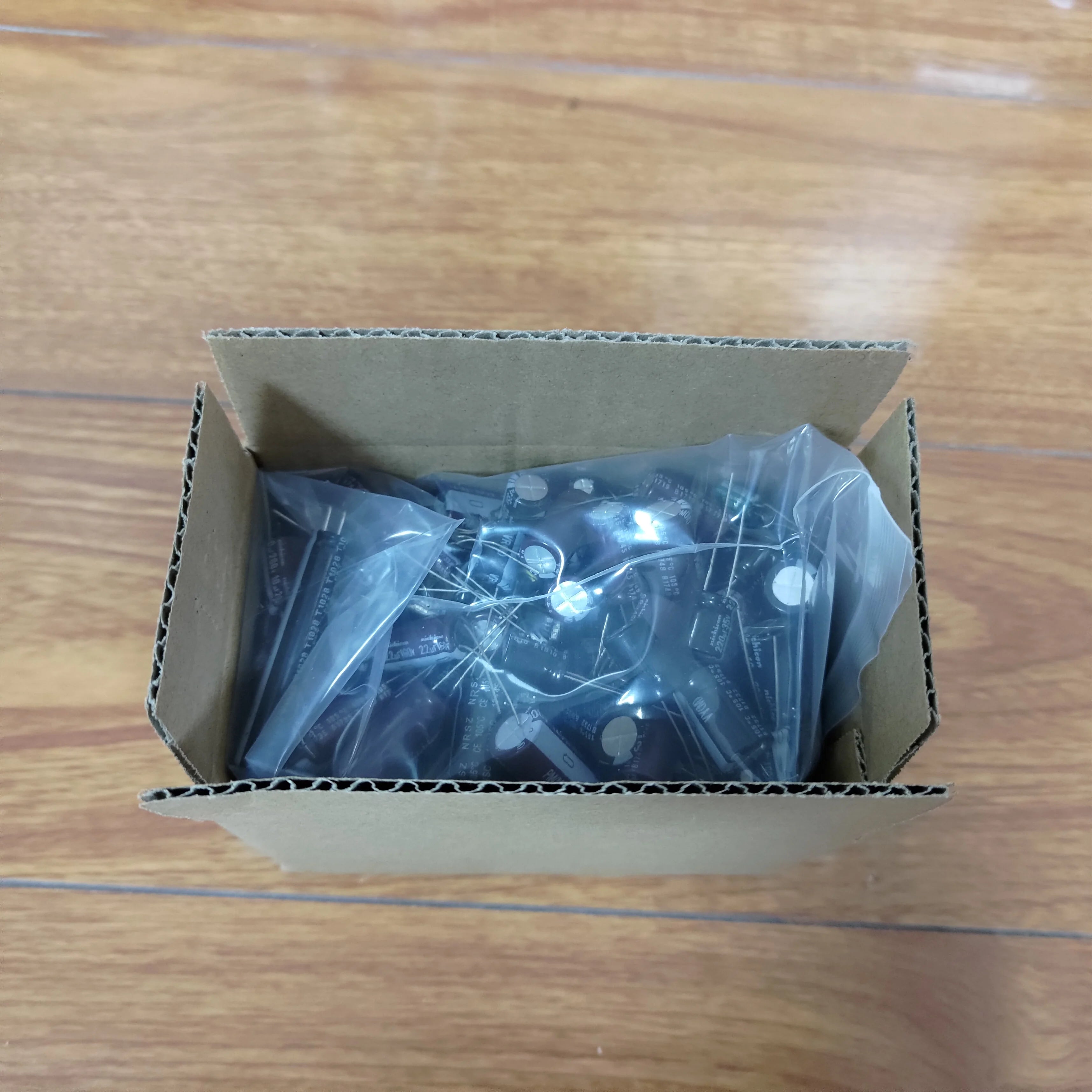500gram/lot Mixed Electrolytic capacitor Sale For DIY lover Repair electronic component package Read before Order
