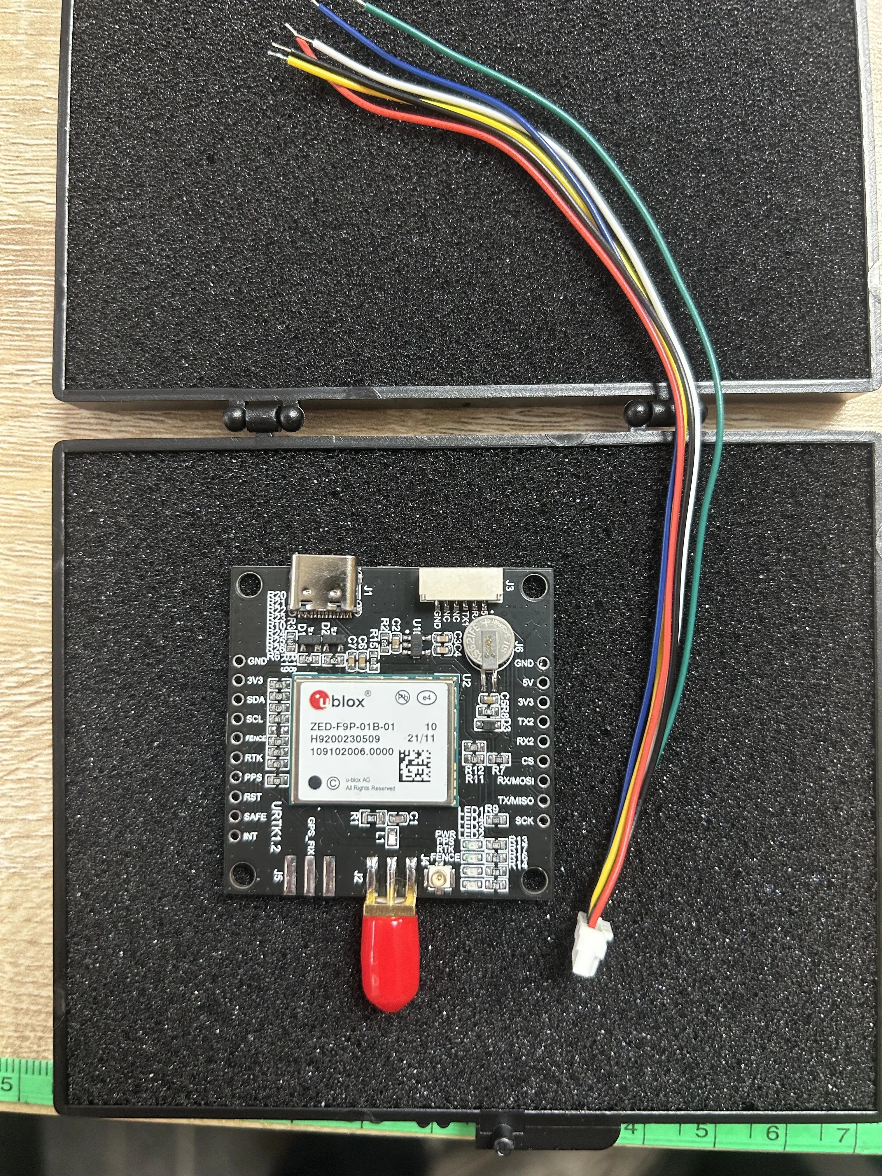 1PCS ZED-F9P-01B-01 RTK Differential Centimeter-Level Positioning Module GPS Navigation Module New Supply Receiver GNSS Board