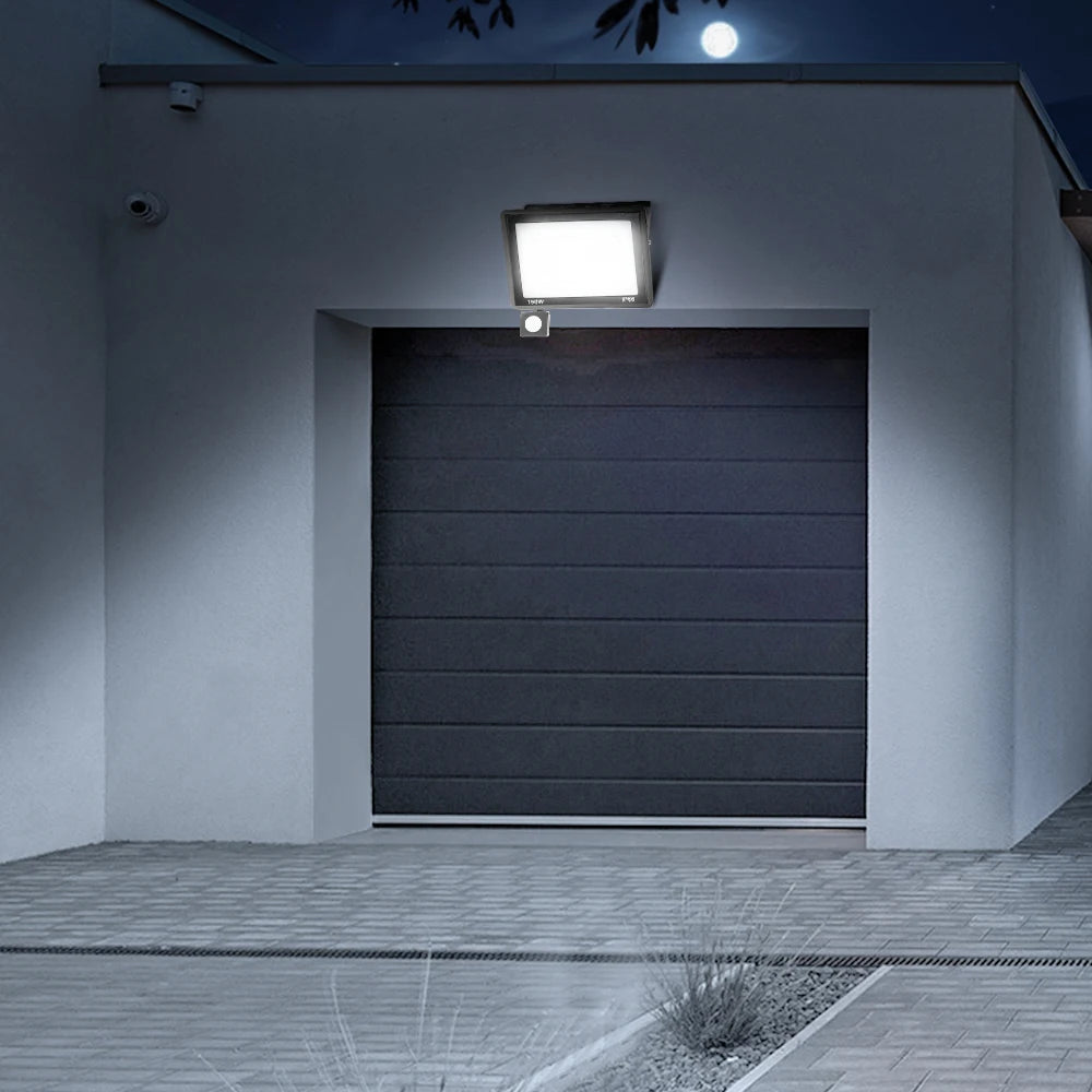 LED PIR Motion Sensor Floodlight Outdoor Wall Light White Light 100W 50W 30W 20W 10W IP66 Waterproof LED Spotlight For Garden