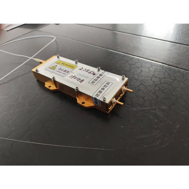 80% New 260w High Power Diode Laser System with Fiber Coupling Industrial Grade Laser Equipment Used Laboratory research
