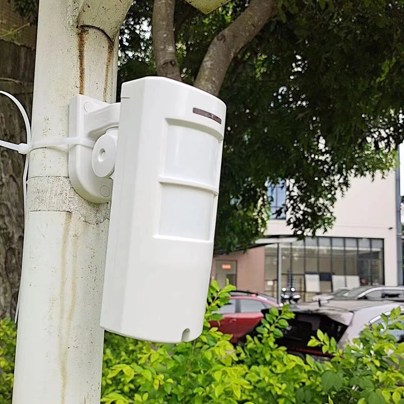 DC12V Outdoor Wired Microwave PIR Motion Sensor Alarm with Rain Cover 12M 100 Degrees Wide Angle Detection Anti-pet Anti-mask
