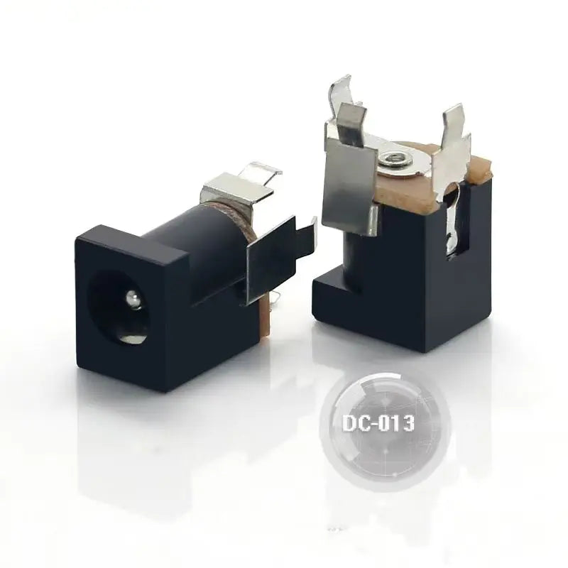 DC002/004/DC005/015 Power Socket 3.5x1.3mm 5.5x2.1mm 5.5x2.5mm DC Power Socket USB Three-Leg Direct Plug Socket Female Connector