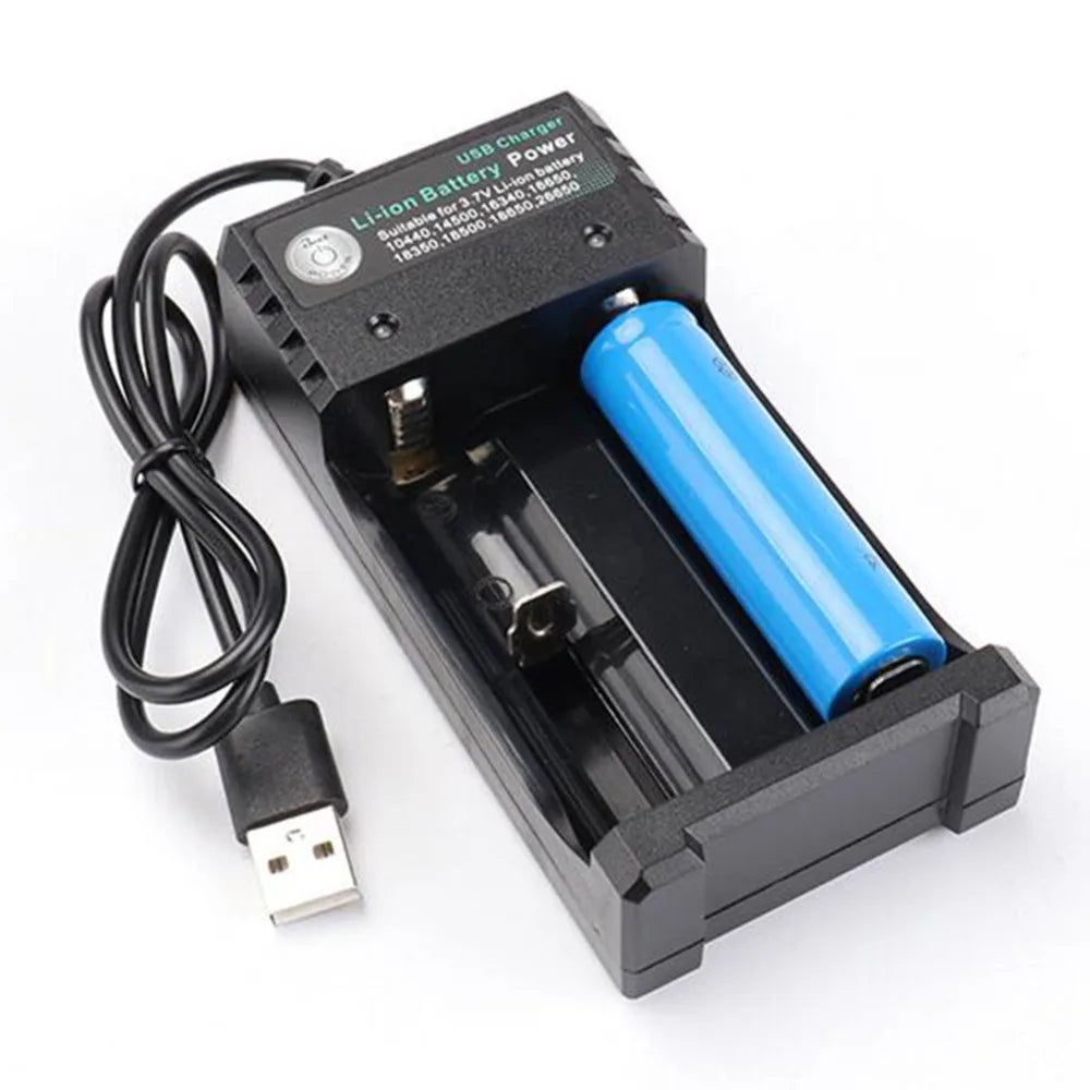 18650 Charger 4 Slots 4.2V Li-ion Battery USB Rechargeable Charging 18650 18500 14500 16650 26650 Lithium Battery Smart Charger