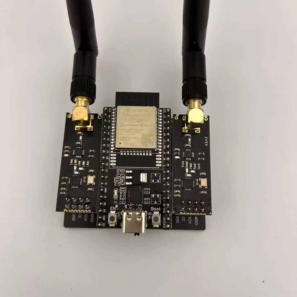 ESP32DevKitC NRF24L01 PA+LNA 2.4G LongDistance RF Transceiver BoosterModule For DIY Smart Home IoT WirelessDevelopment Accessory