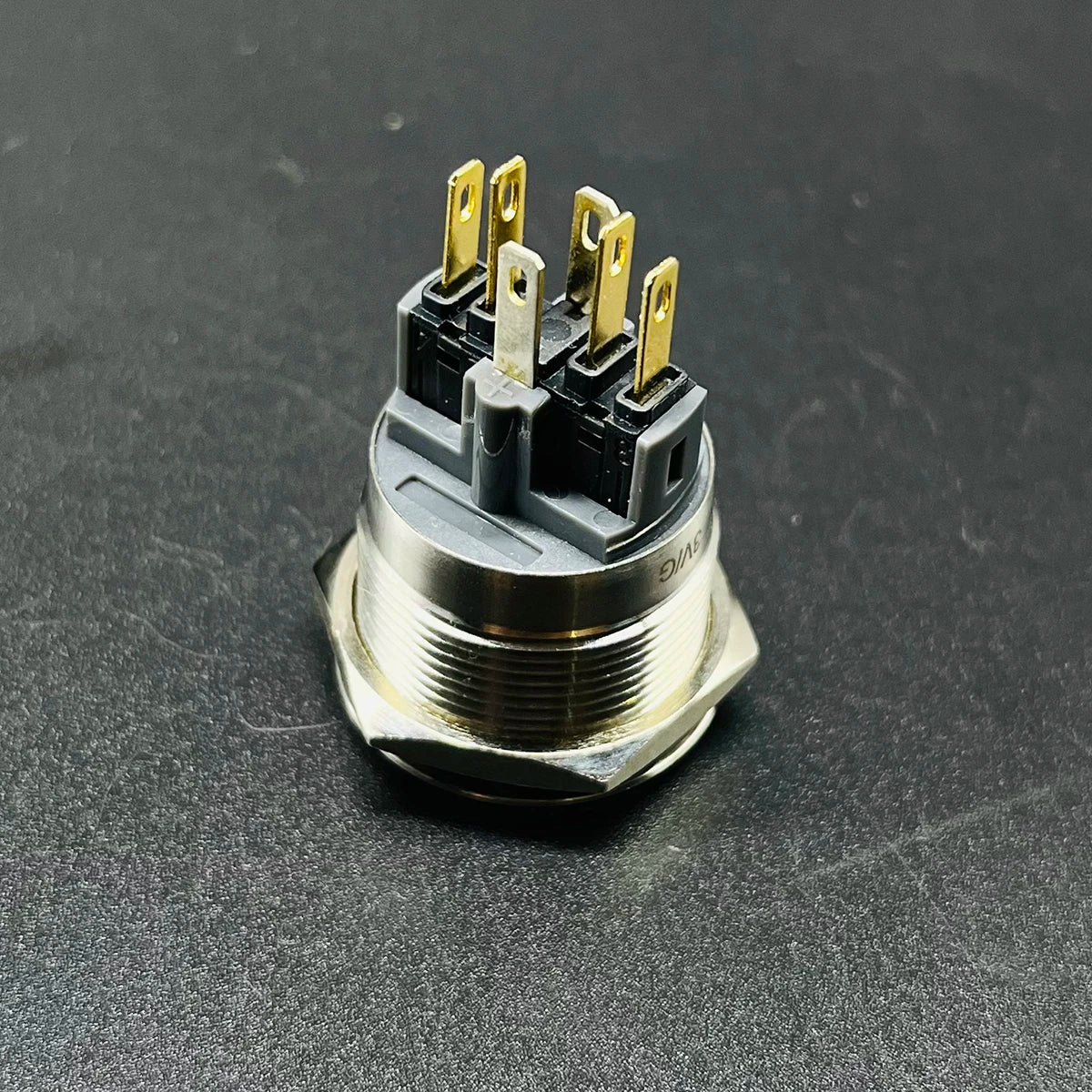 19mm 22mm 25mm 30mm Laser 'ENGINE START STOP' Engine Button ON OFF Ring Illuminated Momentary Push Button Switch+CE+RoHS