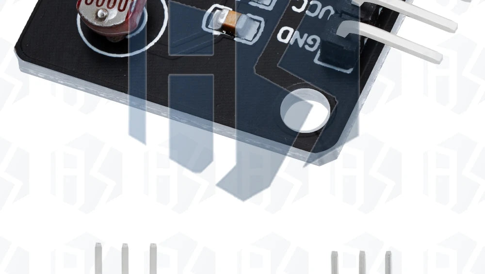 0-5V Analog Photoresistor Sensor Module: Light-Sensitive for Grayscale & Line Tracking for Arduino Compatible