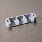 Suitable for WAGO 221 series: Mounting clips and organizers for securing and organizing terminal connectors.