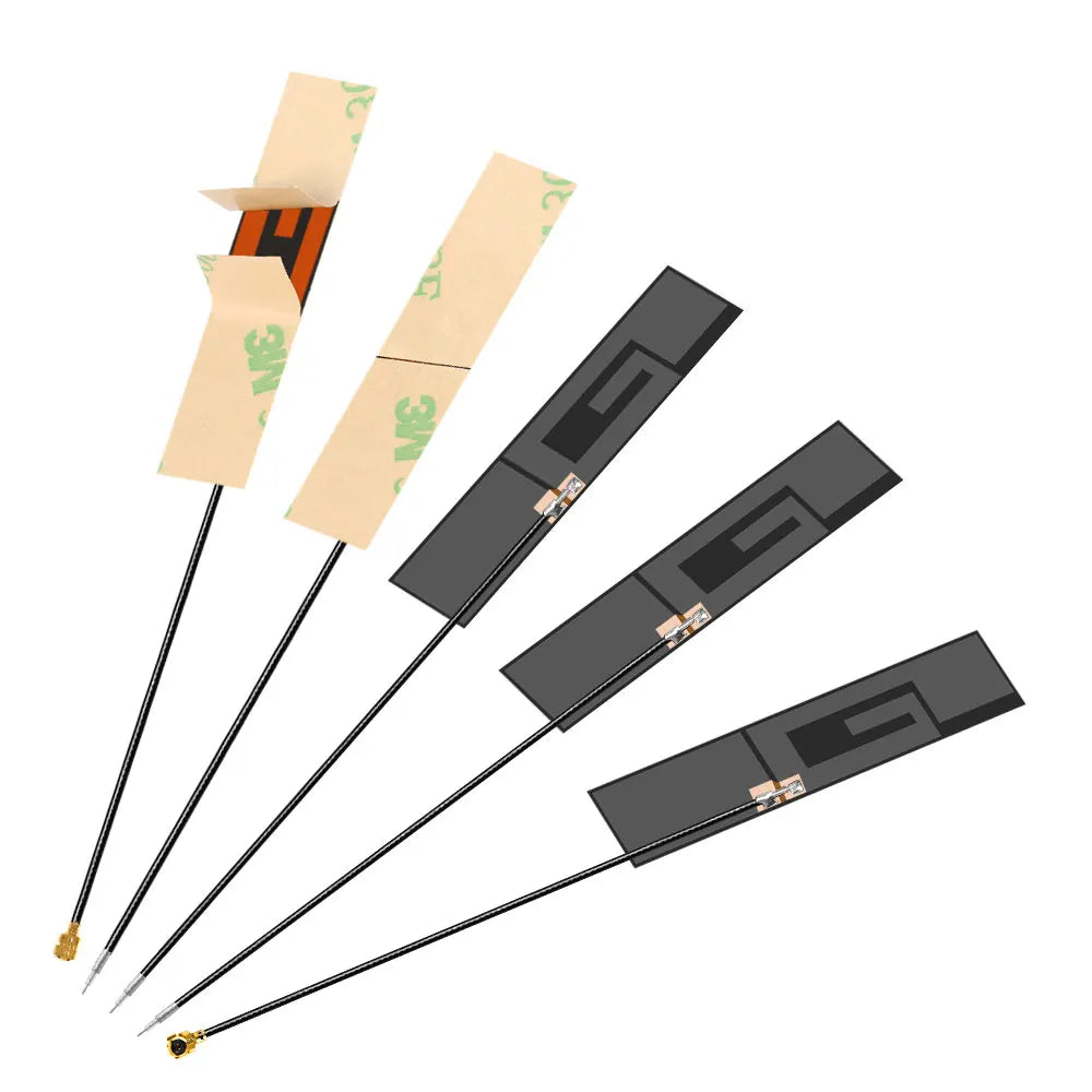 70*15mm High Gain 4G FPC Antenna 700-2700mhz 6dBi Internal Antenna
