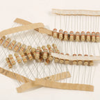 300pcs 1W Carbon Film Resistor Assortment Kit 5% 0.1R-750R 1K-820K