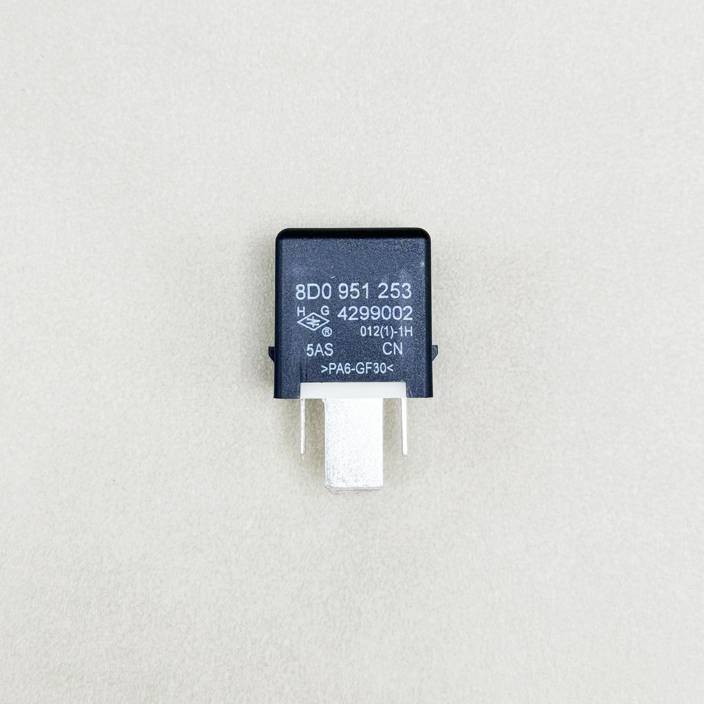 Fuel Pump Relay #370 Fit for Audi A6 AUDI A6/AVANT AA4C AUDI A4/S4 CABRIO./QU. VW Passat OE:8D0951253 443951253N 171937503A