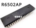 2-5PCS  R6502AP   R6502A  R6502  6502AP  6502   DIP40 Original Microprocessor Chip New